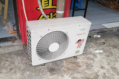 新城空调突然不制冷只吹自然风怎么办？